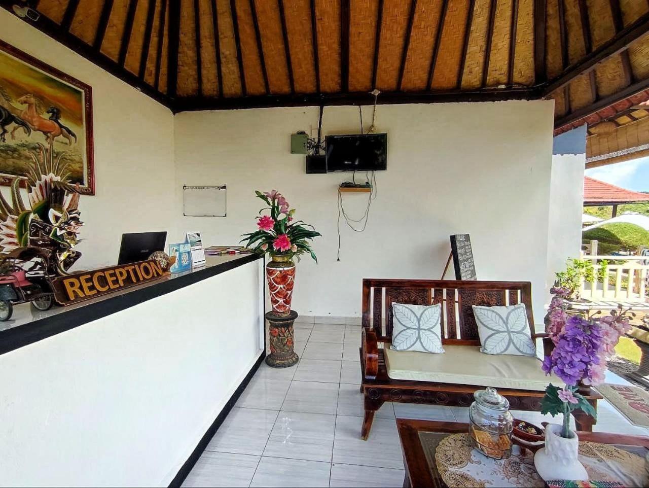 Kaylas Hill Resort Batununggul Exterior photo