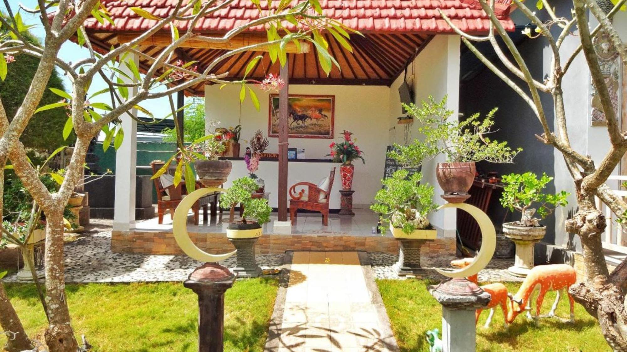 Kaylas Hill Resort Batununggul Exterior photo